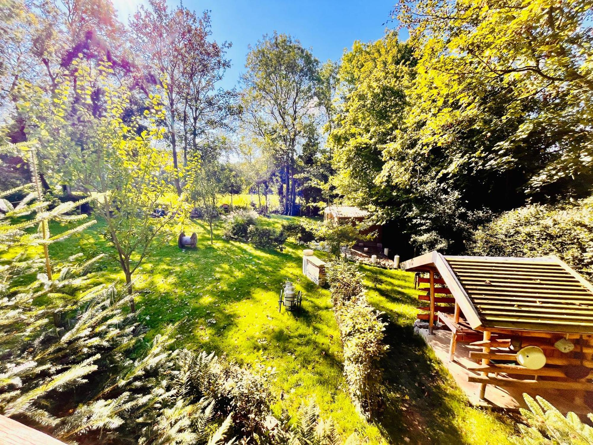 La Cabane Perchee Du Trappeur Écrainville Esterno foto