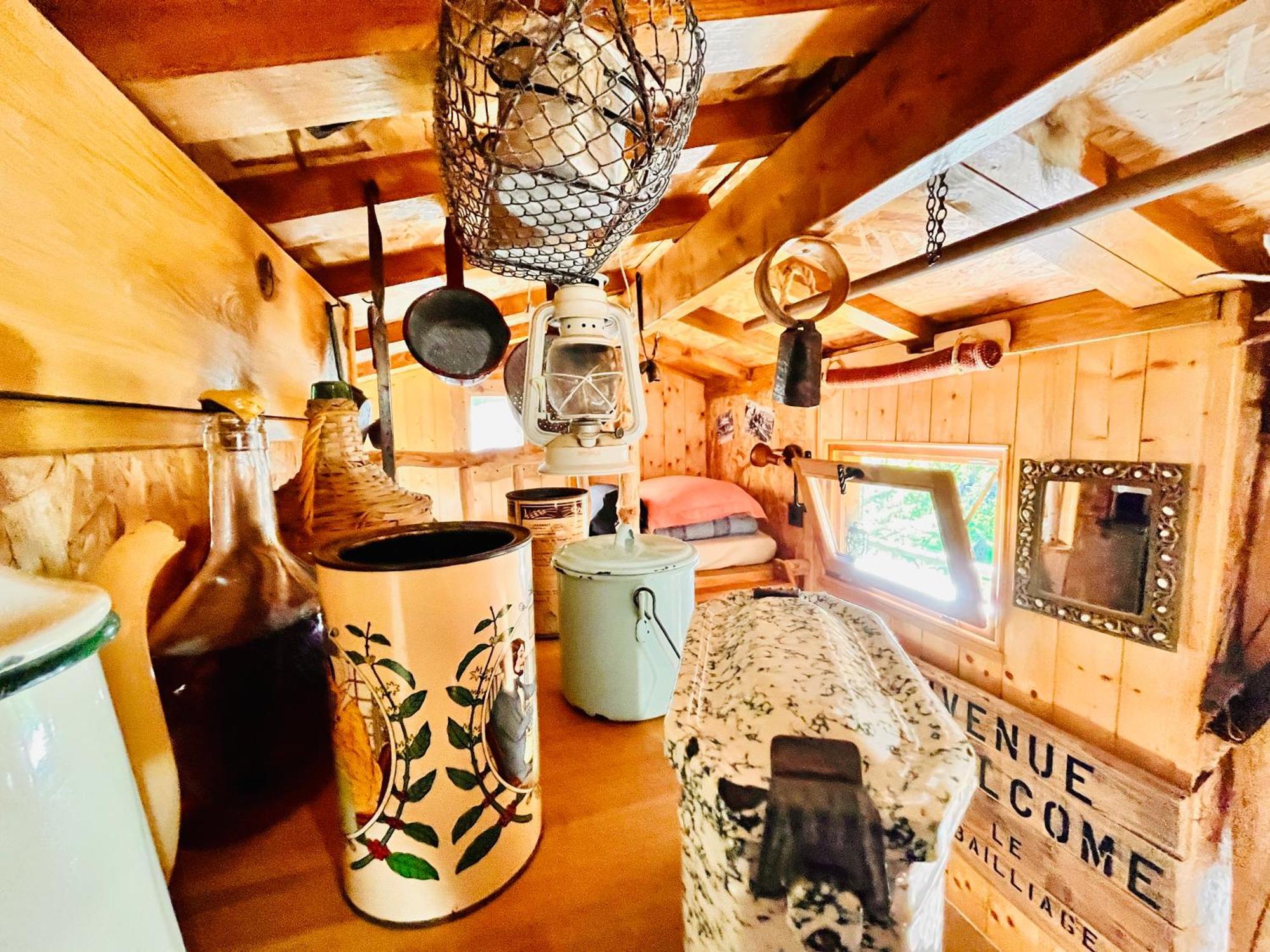 La Cabane Perchee Du Trappeur Écrainville Esterno foto