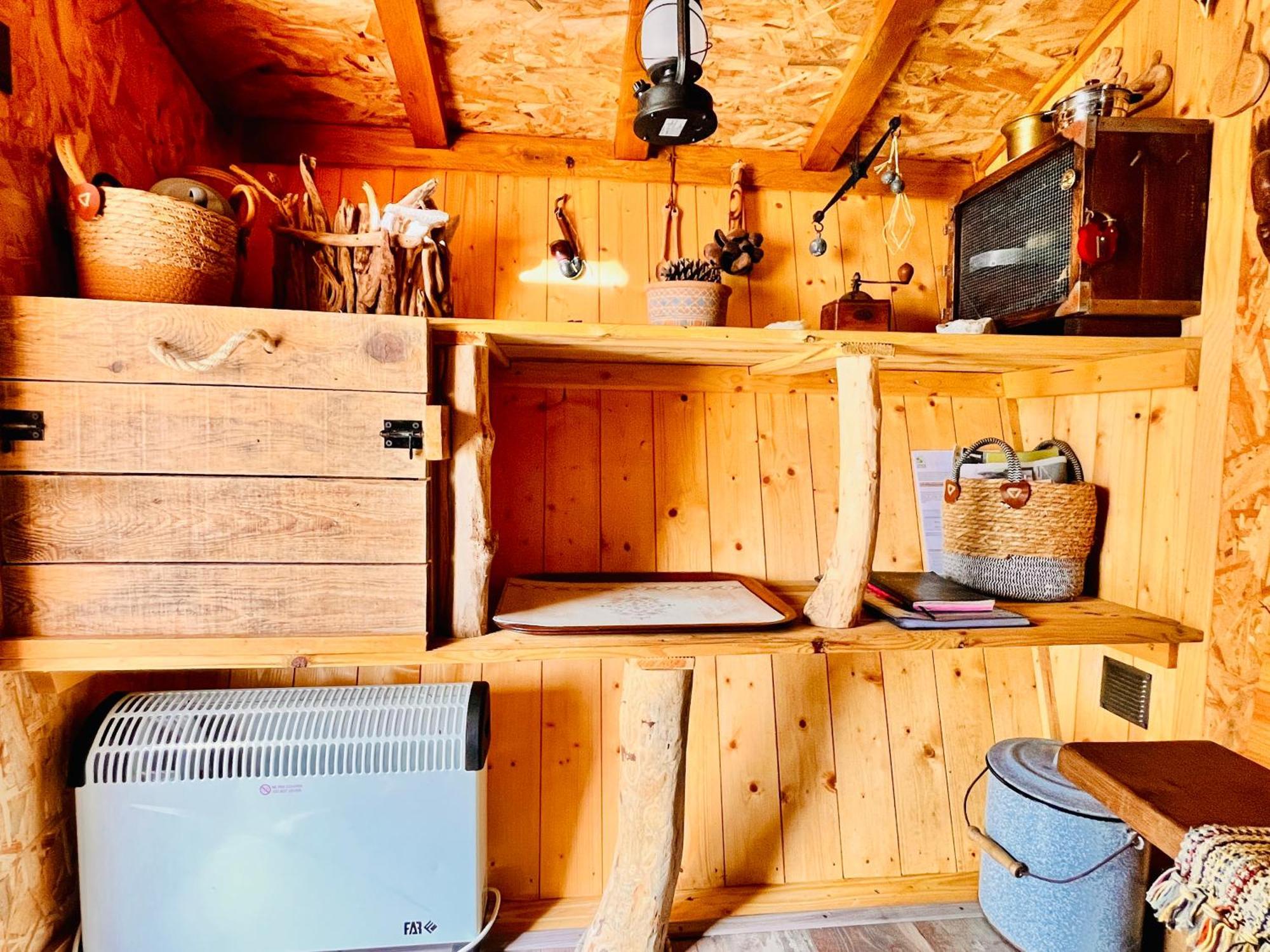 La Cabane Perchee Du Trappeur Écrainville Esterno foto